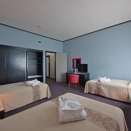 Hotell Mercure President 4*
